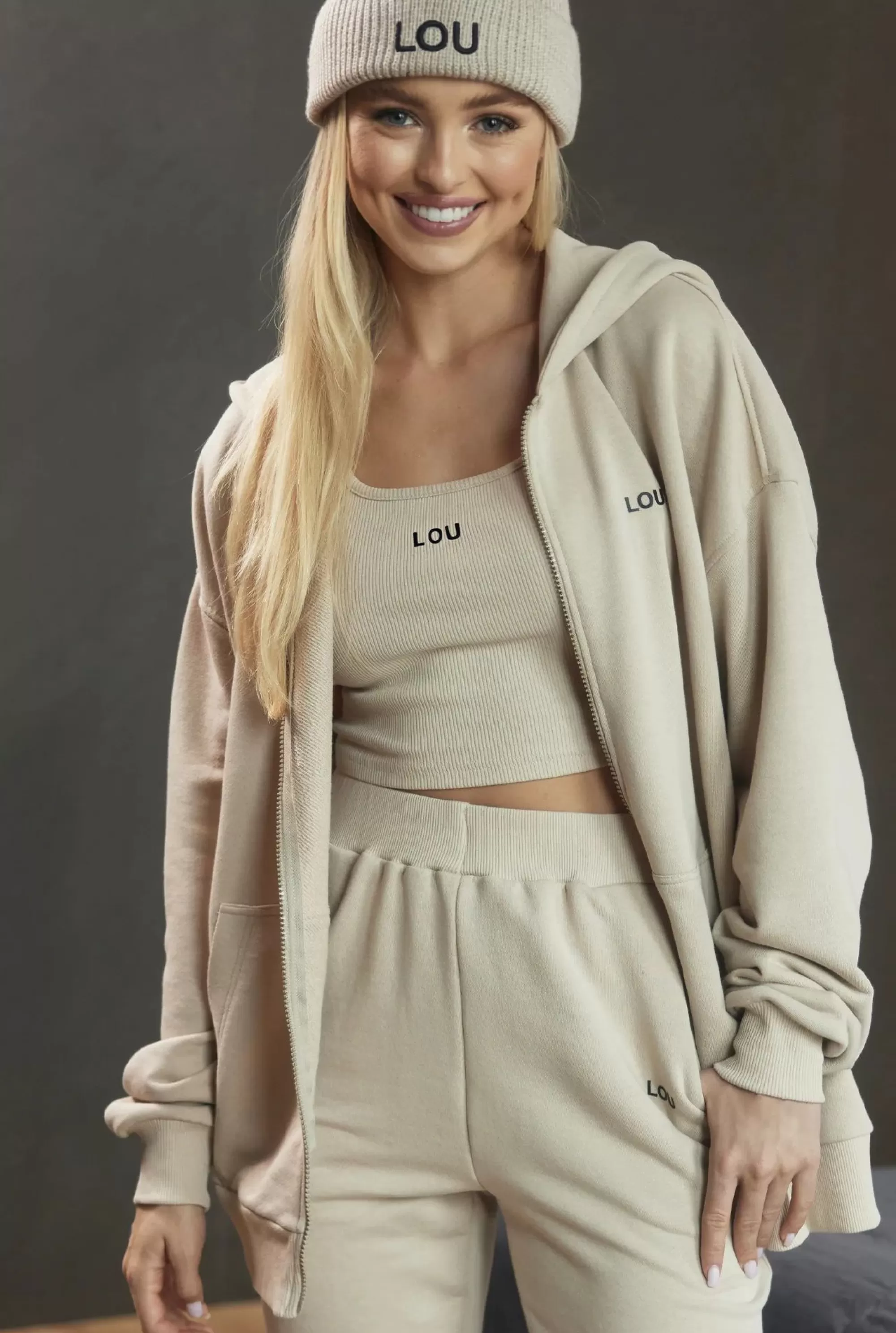 Outlet Boston Beige - Beige Unbuttoned Sweatshirt With Logo And Ribbed Cuffs Women Tracksuits