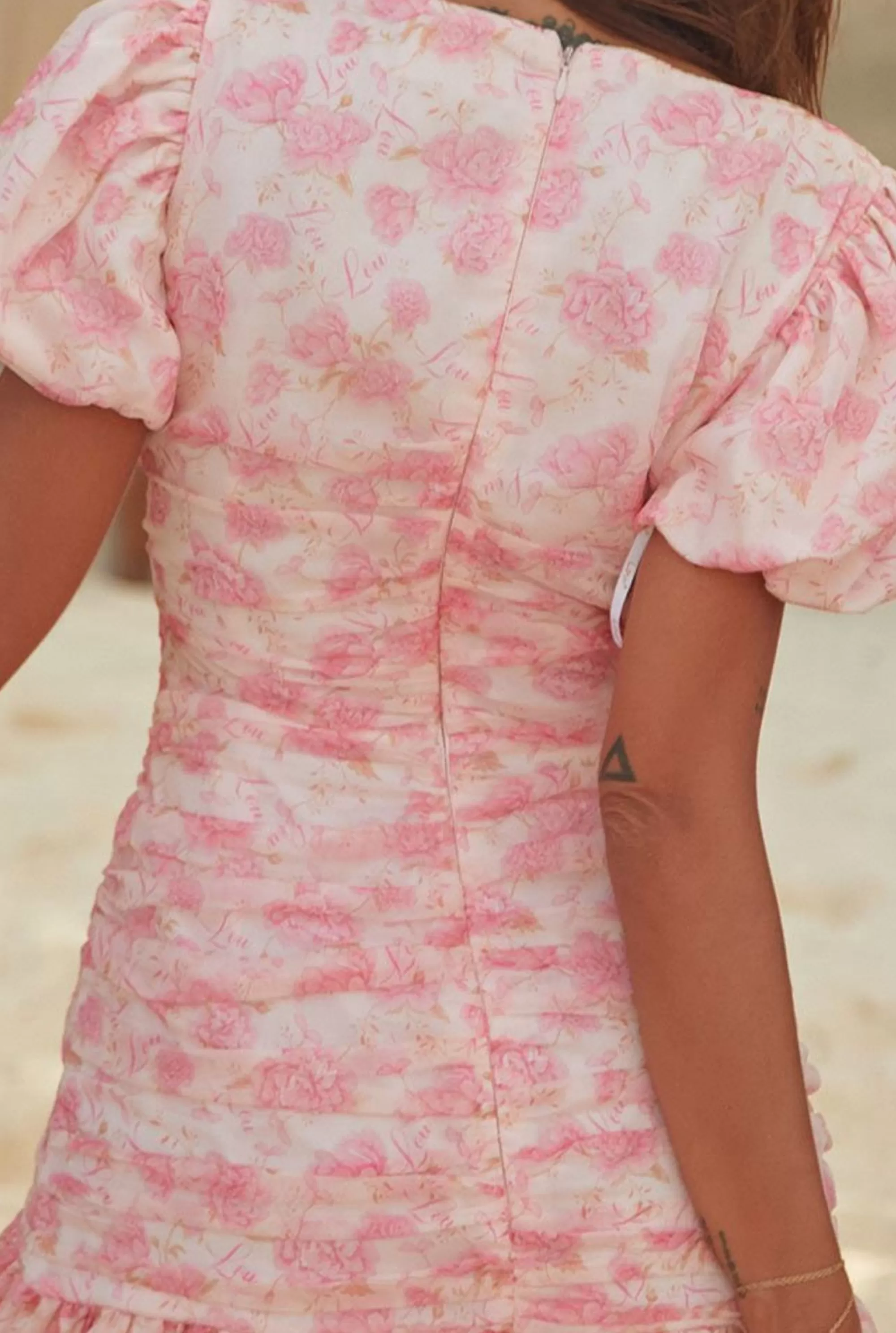 Online Roma - Dress With Floral Print In Shades Of Pink Women Wedding
