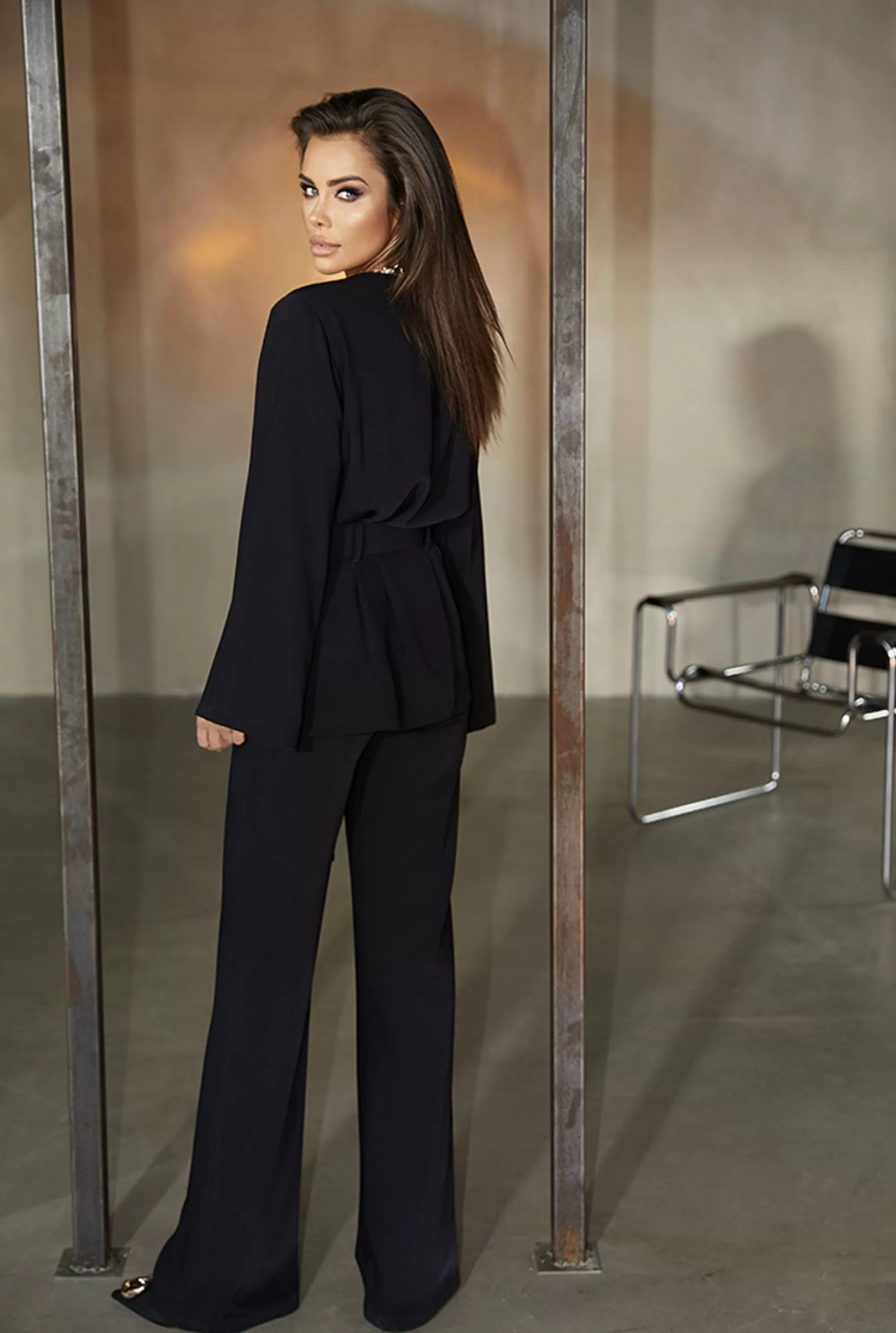 Store The Donata Set - A Classic Of Black In The Women'S Trend Women Sets